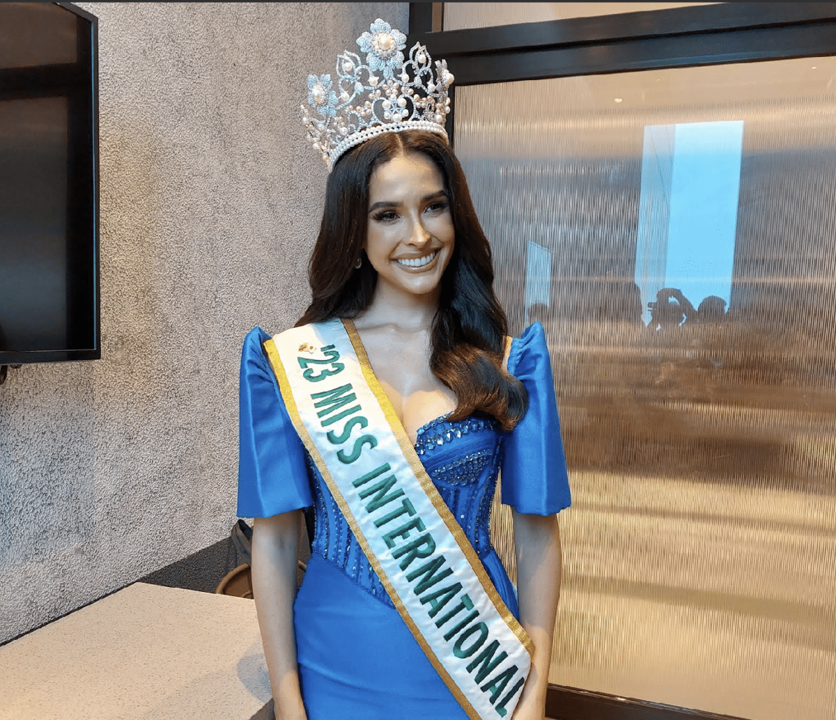 Miss International Andrea Rubio conducts 'pasarela' training with 2024 delegates